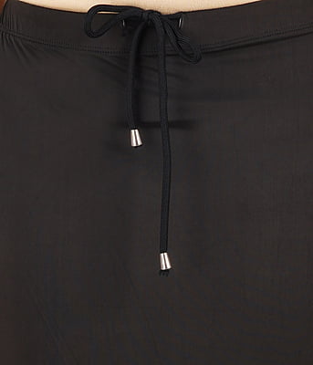 300x300 - 2025-10-23T155640.808 Saree Shapewear - Black - Image 2